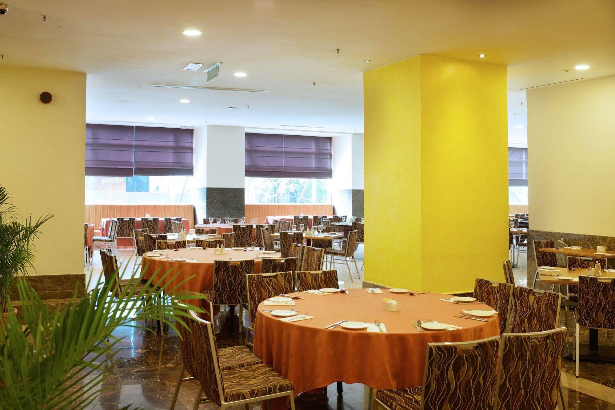 Hotel Royal Kuala Lumpur Esterno foto