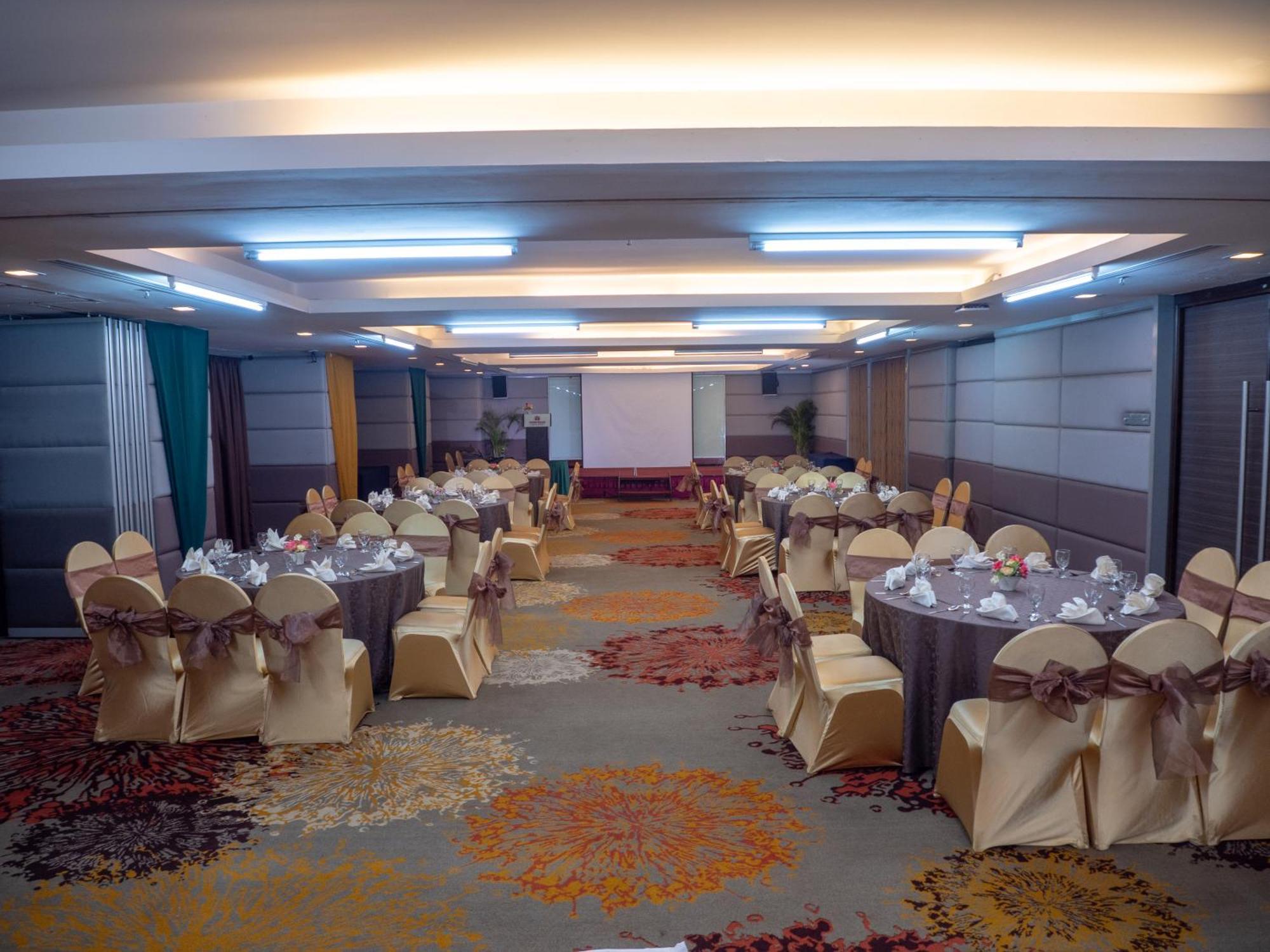 Hotel Royal Kuala Lumpur Esterno foto