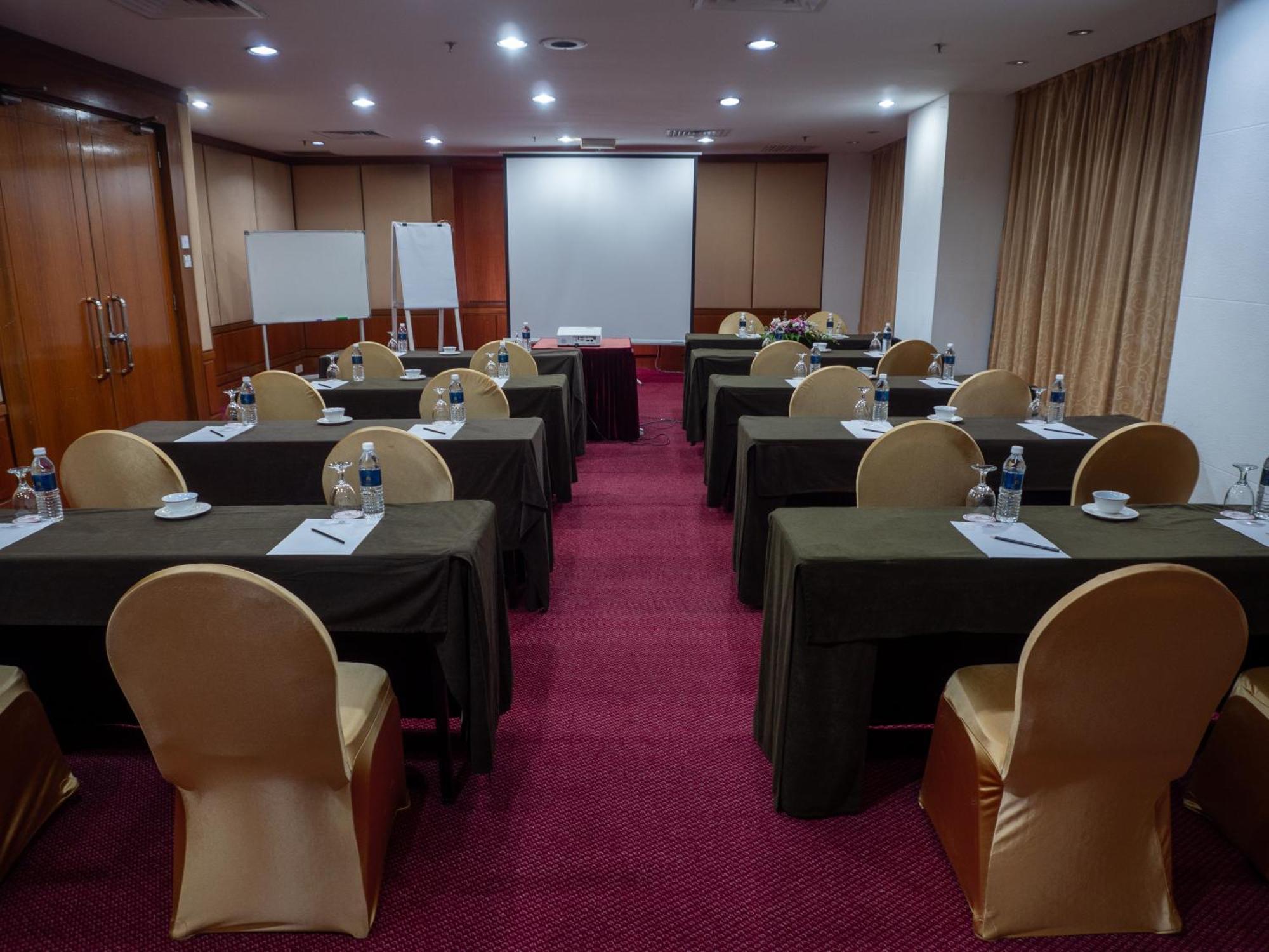 Hotel Royal Kuala Lumpur Esterno foto